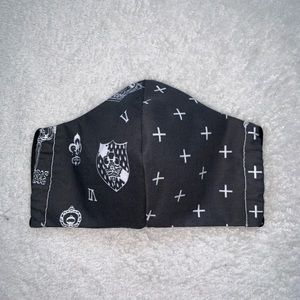 Face mask with filter